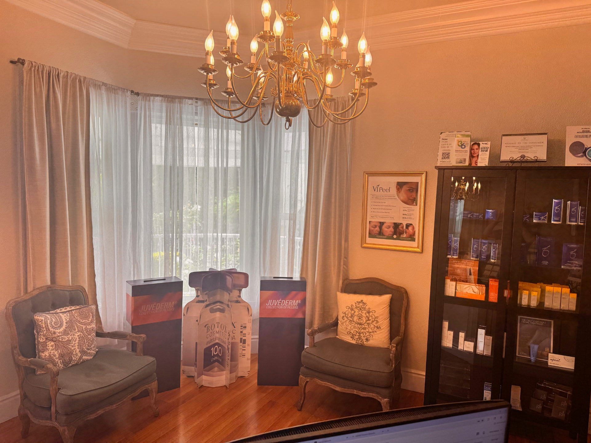 Lounge seating inside Bella Aesthetica